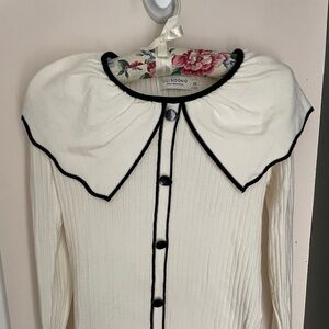 Lili Sidonio Sweater